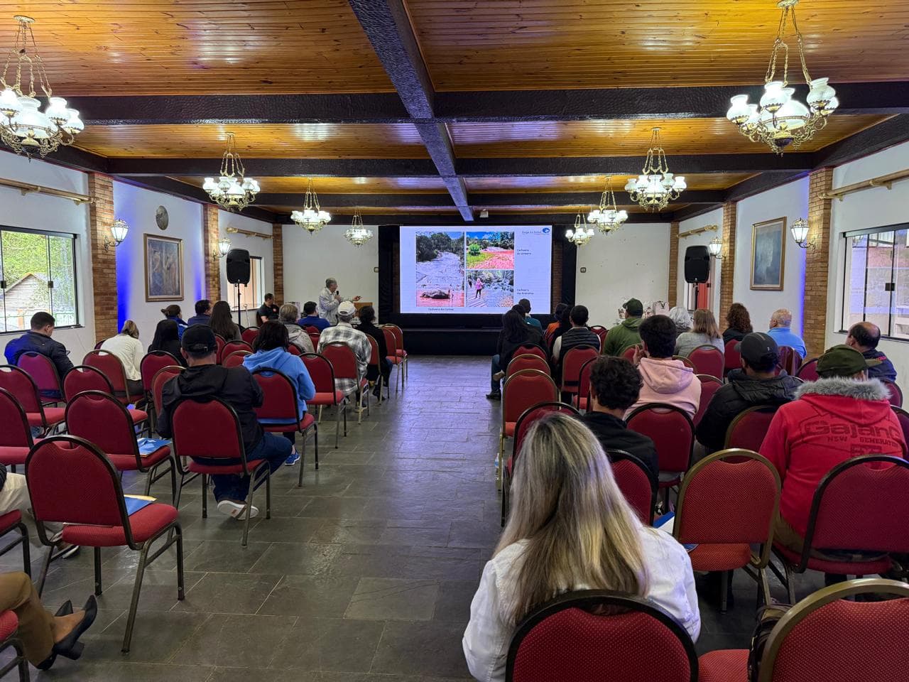 José Fernandes, Diretor da Rede dos Sonhos, Compartilha Experiência de Turismo Inclusivo e Sustentável no 2º Seminário MOVE de Desenvolvimento Sustentável do Turismo em Monte Verde