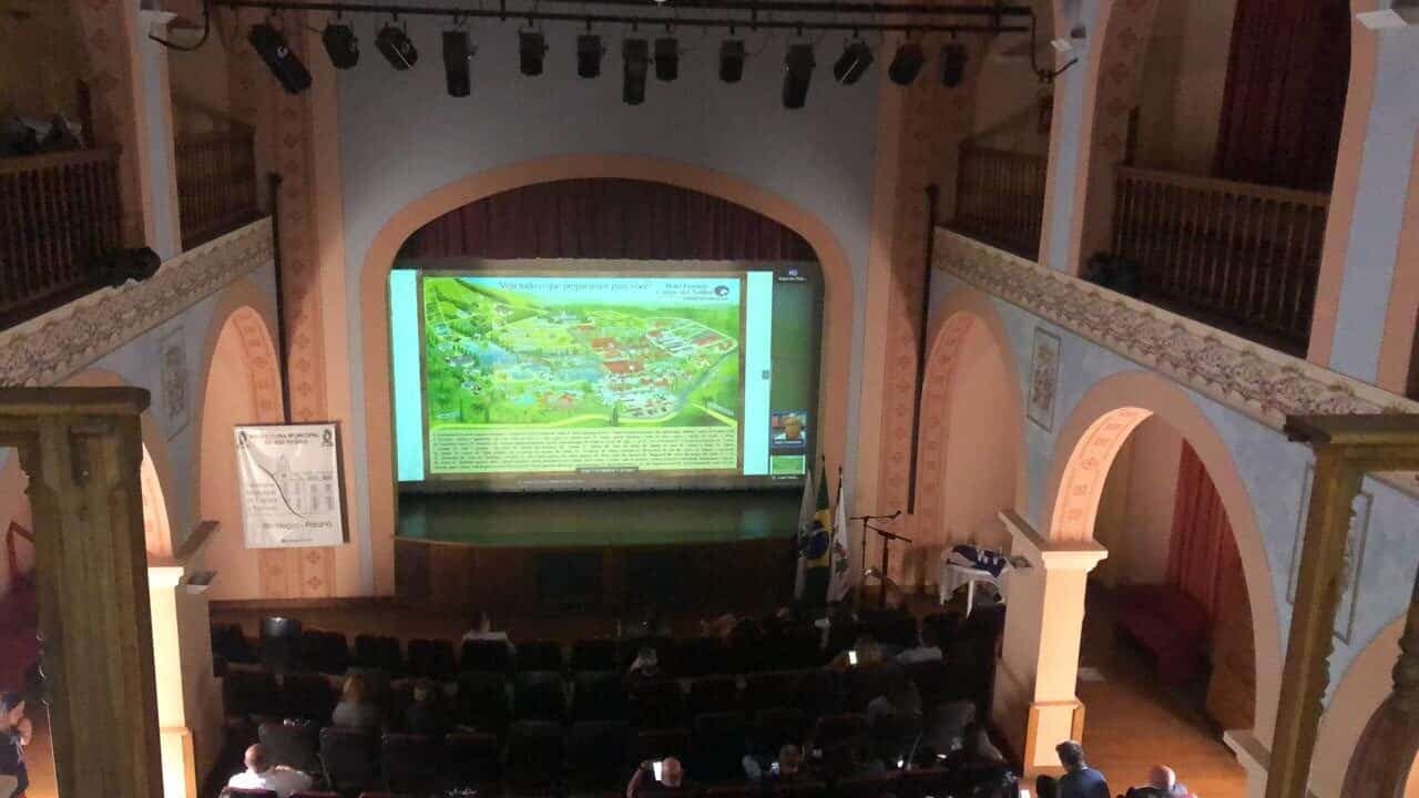 José Fernandes palestra no IV Fórum Metropolitano de Turismo de Rio Negro 2022