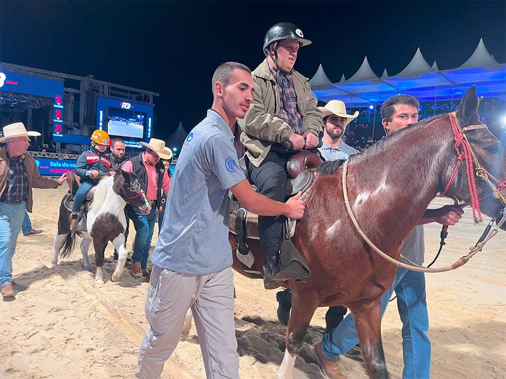 Inclusão e acessibilidade na abertura do Rodeio de Socorro"