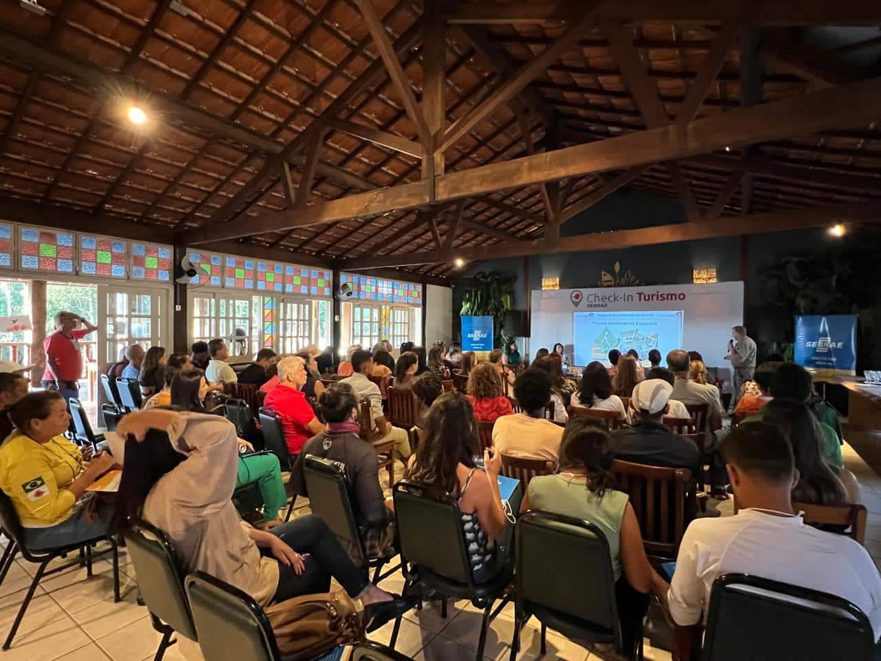 Diretores da Rede dos Sonhos palestram no Evento Check-in Turismo organizado pelo Sebrae na Serra do Cipó-MG