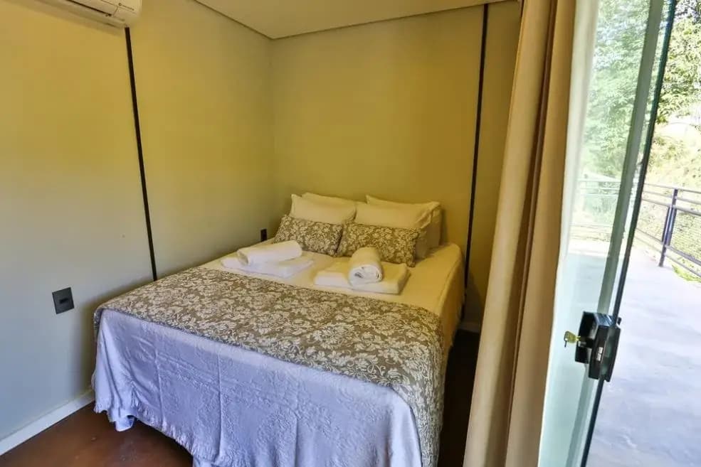 Chalé container de 2 quartos do Terra dos Sonhos