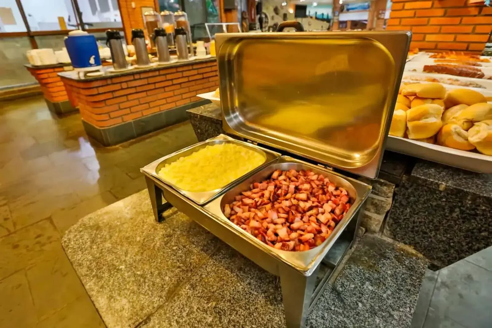 Mesa de café da manhã na Rede dos Sonhos