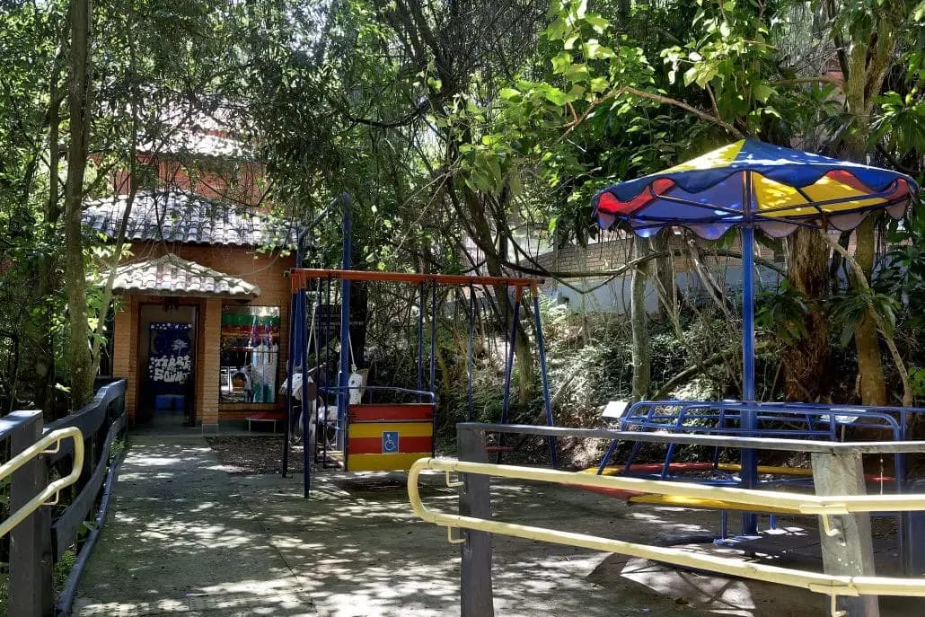 Playground acessível do Campo dos Sonhos